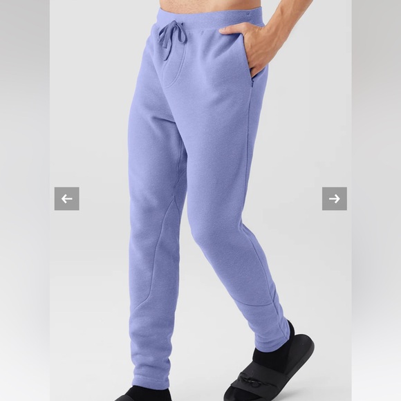 NWT Alo Yoga The Triumph Sweatpant - Picture 1 of 10
